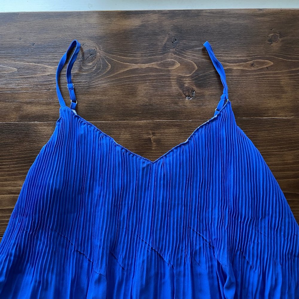 TCEC Blue Ruffle Tank - Picture 3 of 7